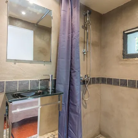 بيت للعطل Le Mas, Maison Au Charme Provencale Idealement Situee Entre Et Vignes Hyères