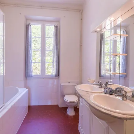 Le Mas, Maison Au Charme Provencale Idealement Situee Entre Et Vignes Semesterbostad *