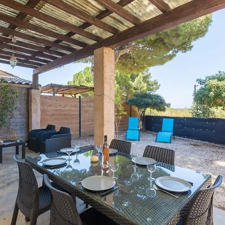 度假居 Le Mas, Maison Au Charme Provencale Idealement Situee Entre Et Vignes *