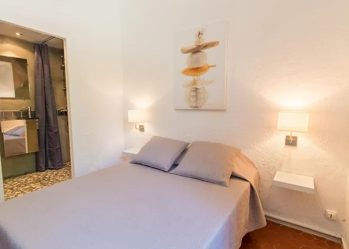 Le Mas, Maison Au Charme Provencale Idealement Situee Entre Et Vignes 度假居 耶尔